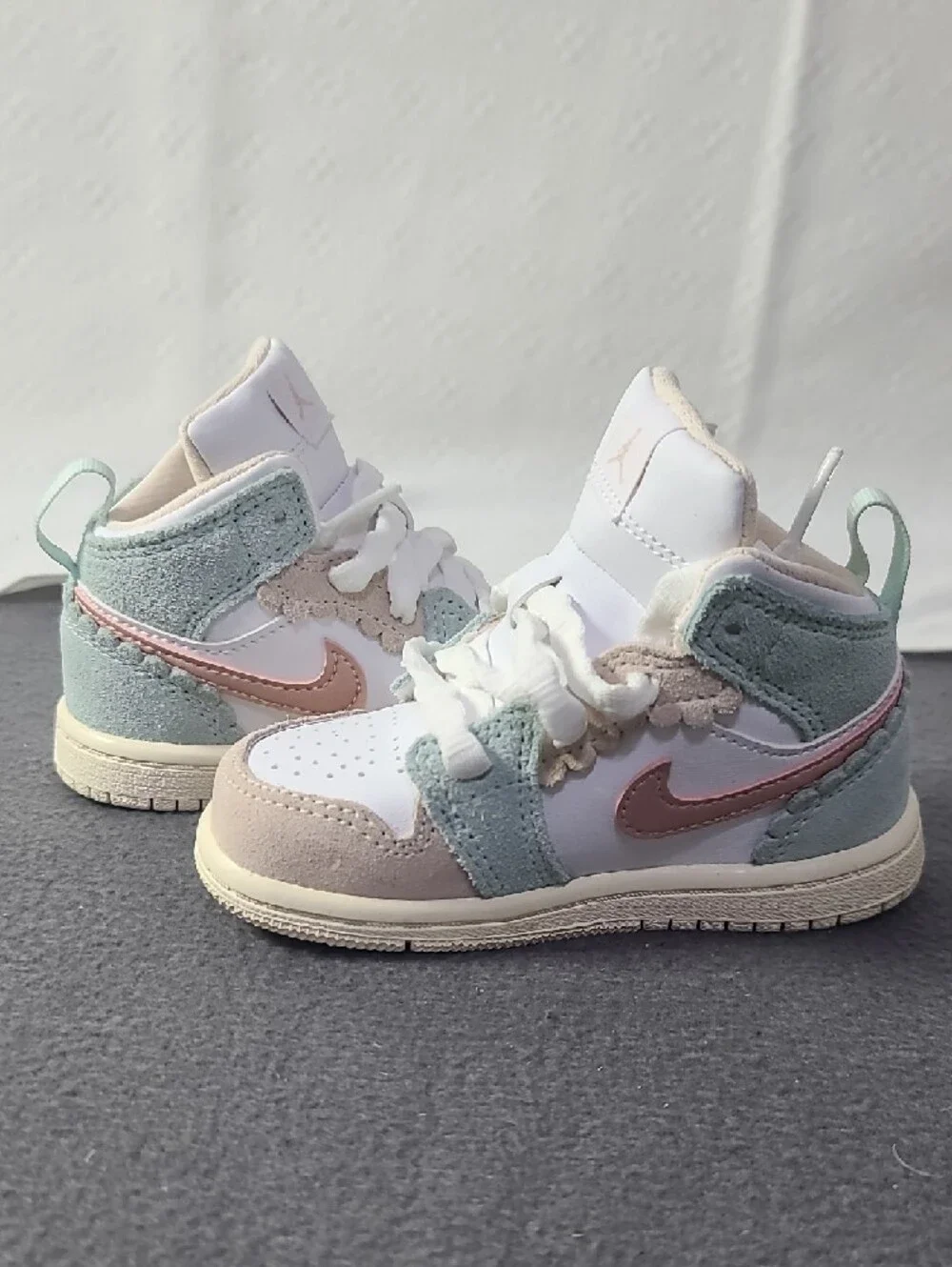 Jordan Kids Pastel Pink & Mint High-Top Sneakers Sz. 6C - Picture 6 of 7